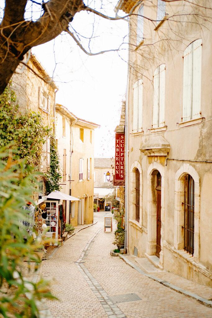 Rue PACA, Antibes, Vallauris, Biot